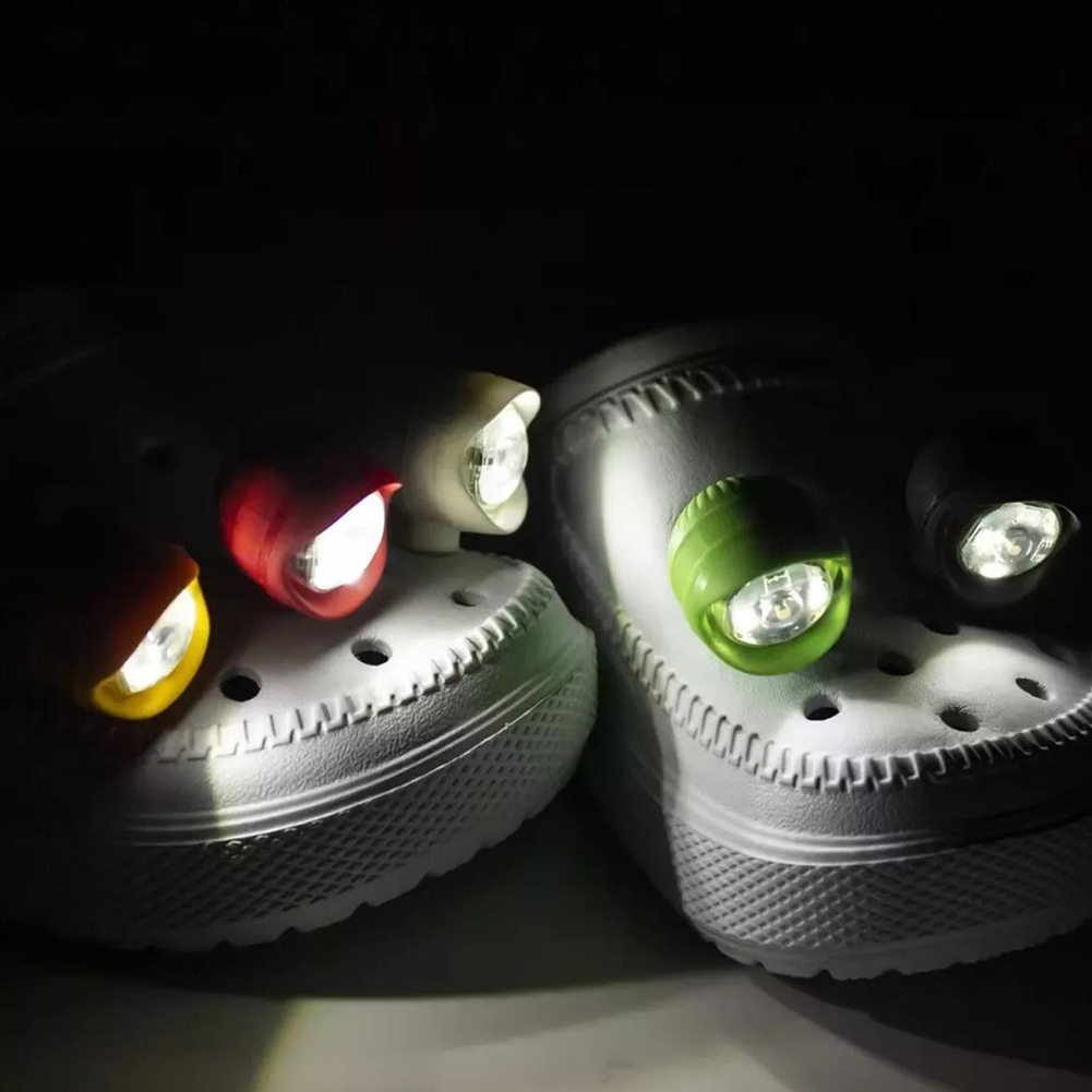 2 Buah Lampu Sepatu Berlubang  - Outdoor Camping Slippers ulasan dan harga