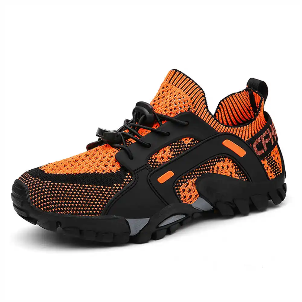Sepatu olahraga pria, ukuran 4 - Outdoor Camping Light Ideas ulasan dan harga